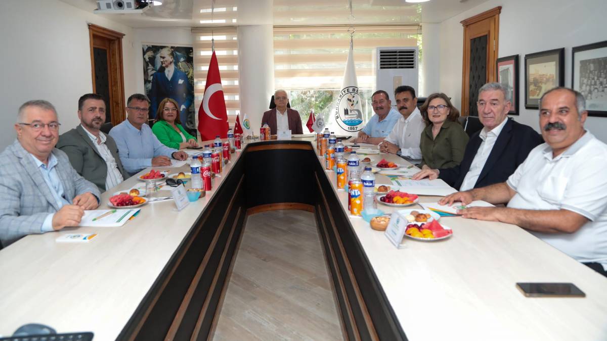 Burhaniye’de Emarçebb toplantısı