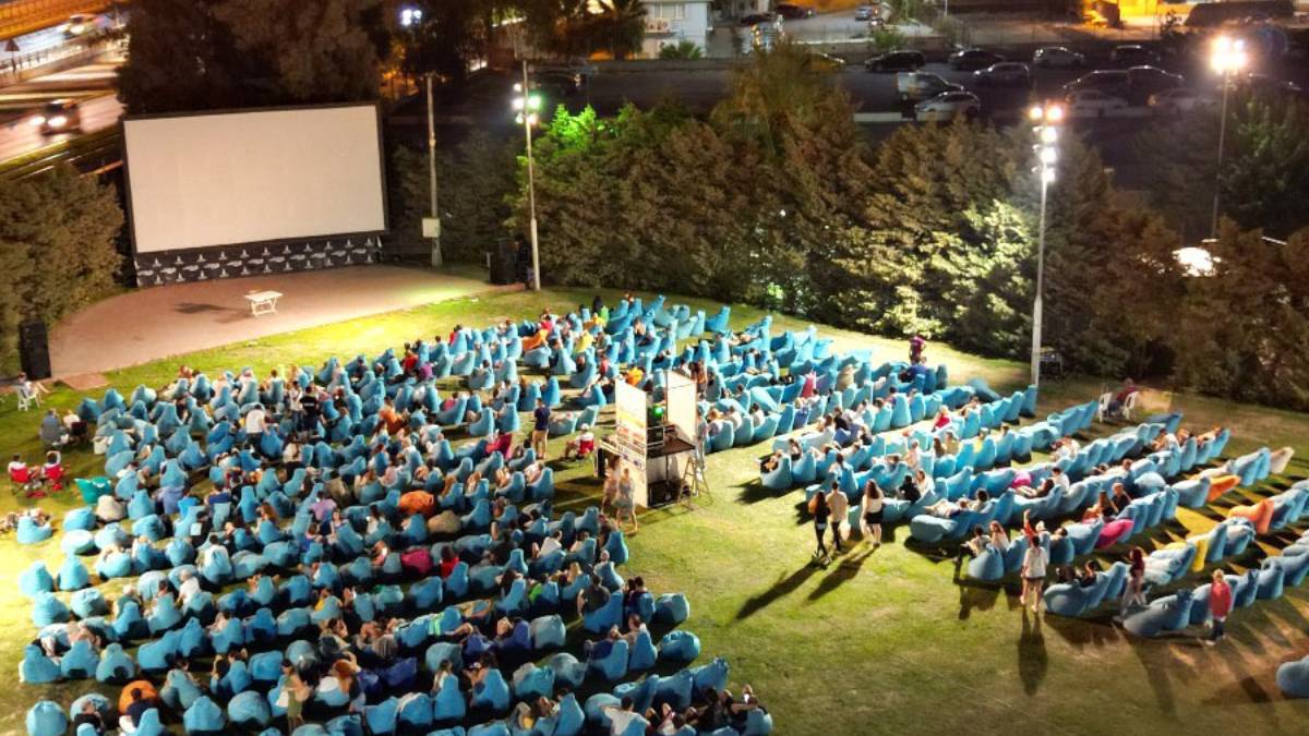 Açık havada sinema keyfi başlıyor