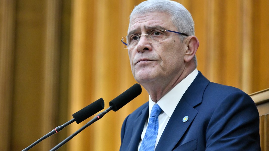 Müsavat Dervişoğlu'ndan 'Halkın cebine göz diktiler' açıklaması: Tasarruf etmesi gereken tek kişi Erdoğan