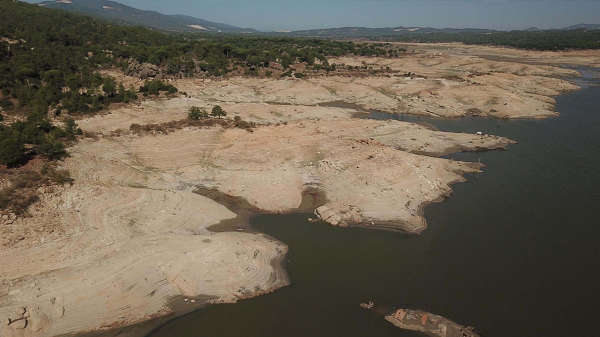 Nüfusu 1 milyonun üzerine çıkmıştı: Bodrum'da tatilciler 1 aylık suyu 9 günde tüketti