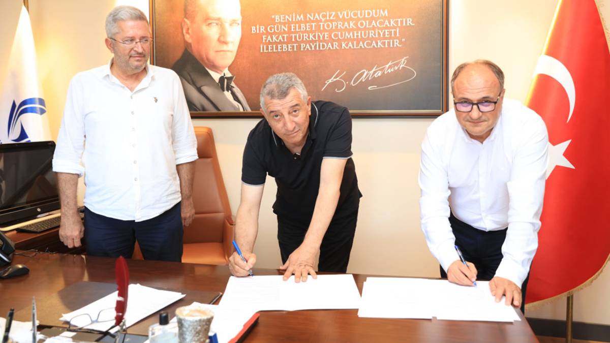 Güzelbahçe Belediyesi’nden ayrıcalıklı protokol