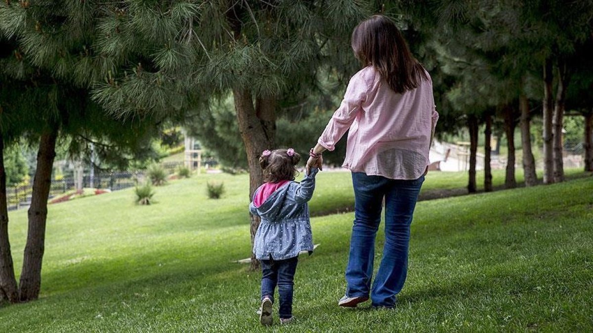 Yaz tatilini çocuğunuzla değerlendirin! Uzman isim önerdi: Çocuğunuzun gelişimi için 9 öneri