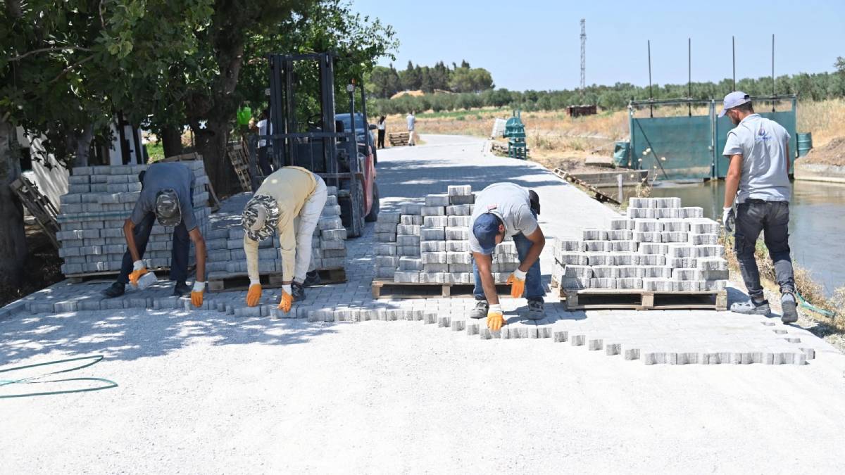 Mahalle sakinleri istedi, Başkan Zeyrek yaptı