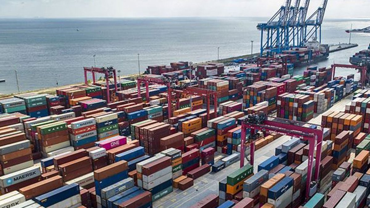 Dış ticaret açığı Mayıs ayında geriledi