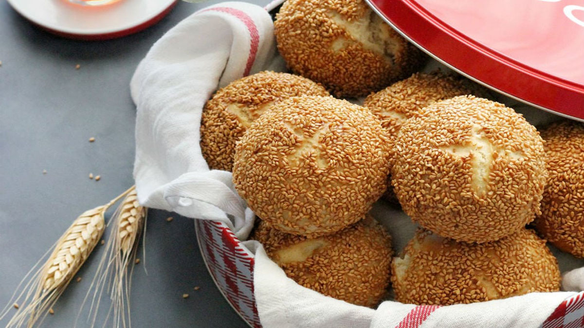 Pastanelerin tarifini özel aldık! Bu tarifi deneyen başka tarif aramıyor, çıtır çıtır simit poğaça tarifi