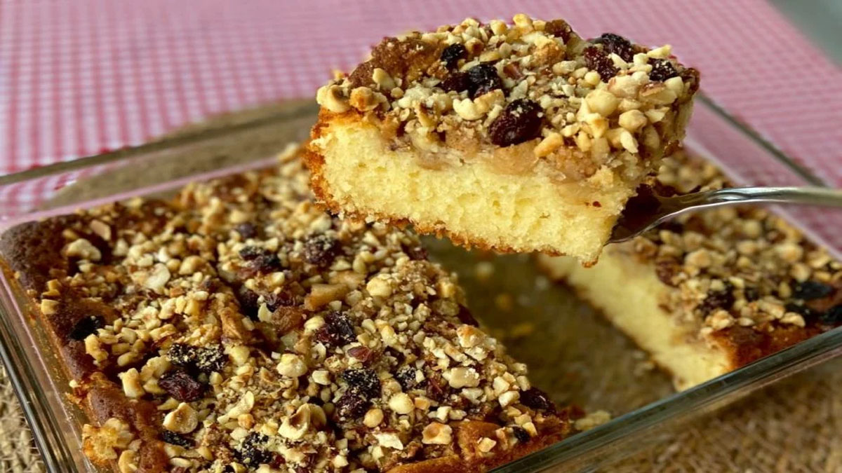 Kek kalıbını rafa kaldırın. Borcamda yapılan en güzel kek tarifi. Üzerindeki elmalar ayrı lezzet katıyor