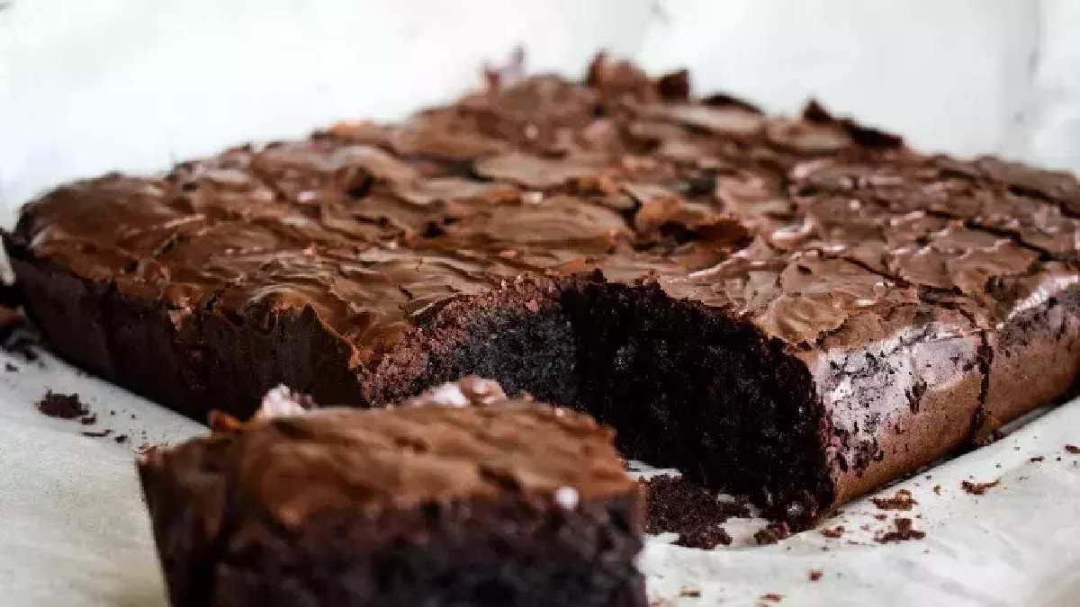 Bu browniyi Sturbucks bile yapamıyor! Tam kıvamında bire bir ölçü orjinal browni tarifi