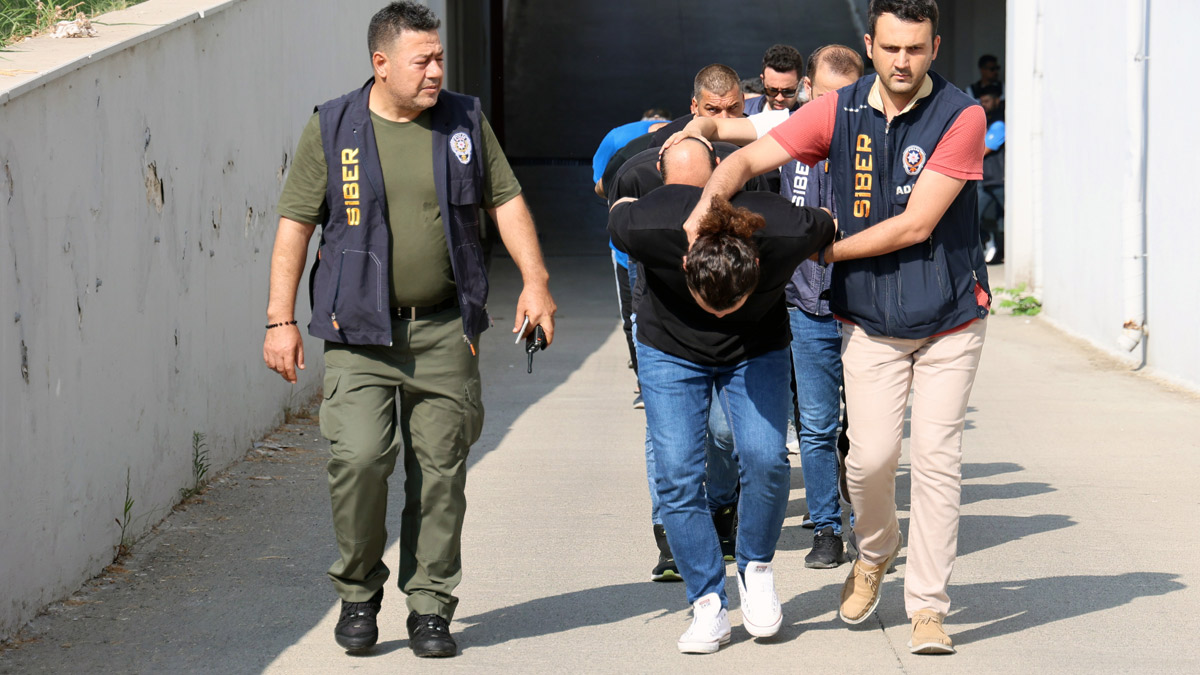 30 ilde yasa dışı bahis operasyonunda 83 tutuklama! 553 milyon liralık mal varlığına tedbir