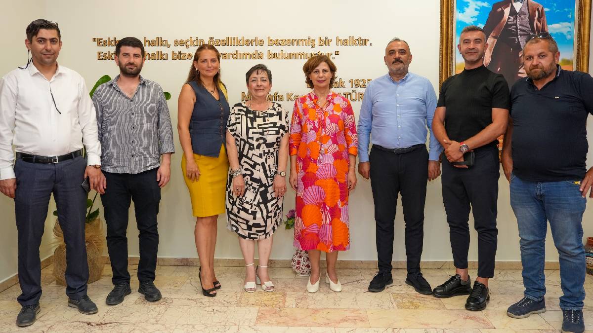 Zafer Partisi’nden Başkan Ünlüce’ye tebrik ziyareti