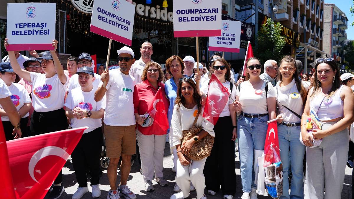 Engelsiz Sokak Festivali, Eskişehir’de coşkuyla kutlandı!