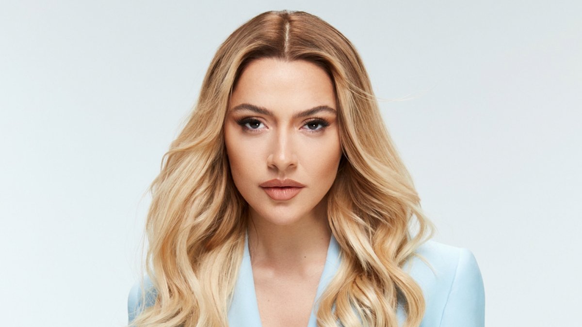 Hadise'den 'Eurovision' açıklaması: 'Neden gurbetçi kızı ülkemizi temsil ediyor?' dediler