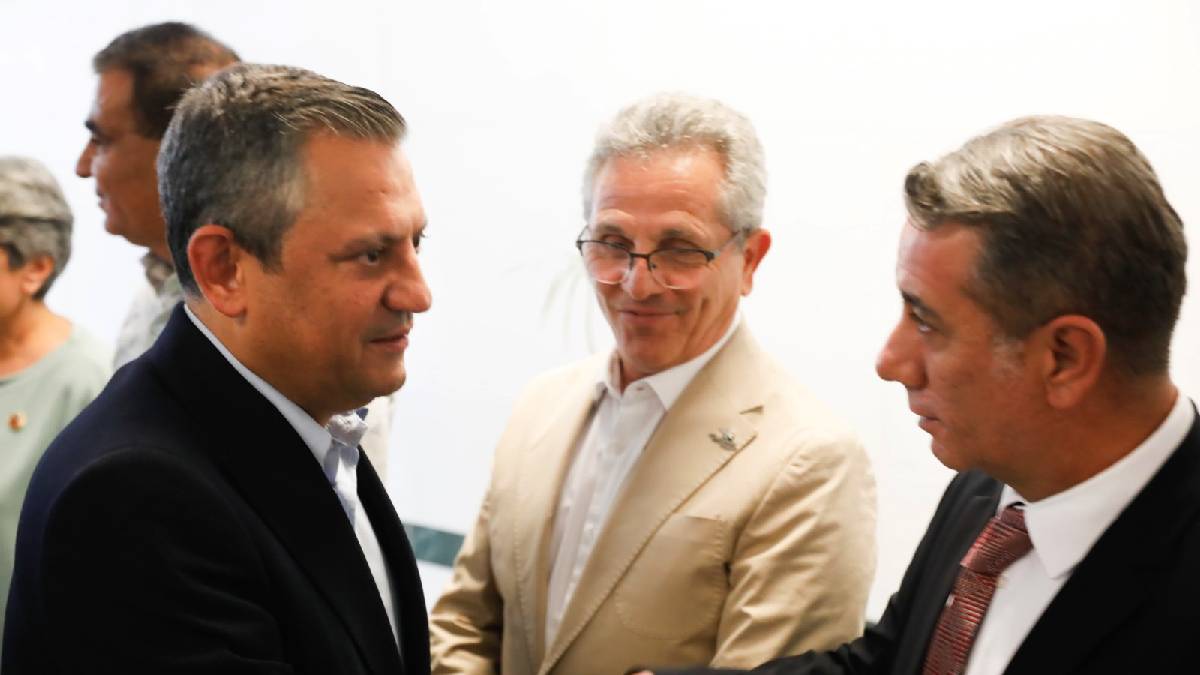 Başkan Yetişkin Genel Başkan Özel’i karşıladı