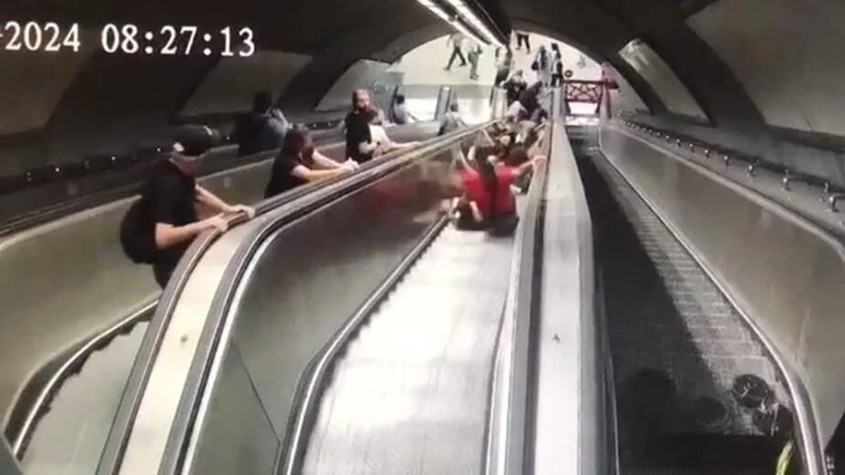 Yürüyen merdiven kazası kamerada: Bir anda ters gitmeye başladı