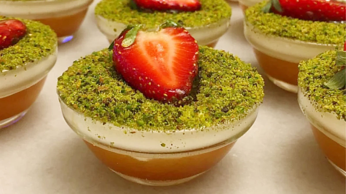 Bu tatlıyı yapın eşinizi hayran bırakın! Baklava tadında Şehrazat tatlısı: Yiyen dibini sıyırmadan bırakmıyor