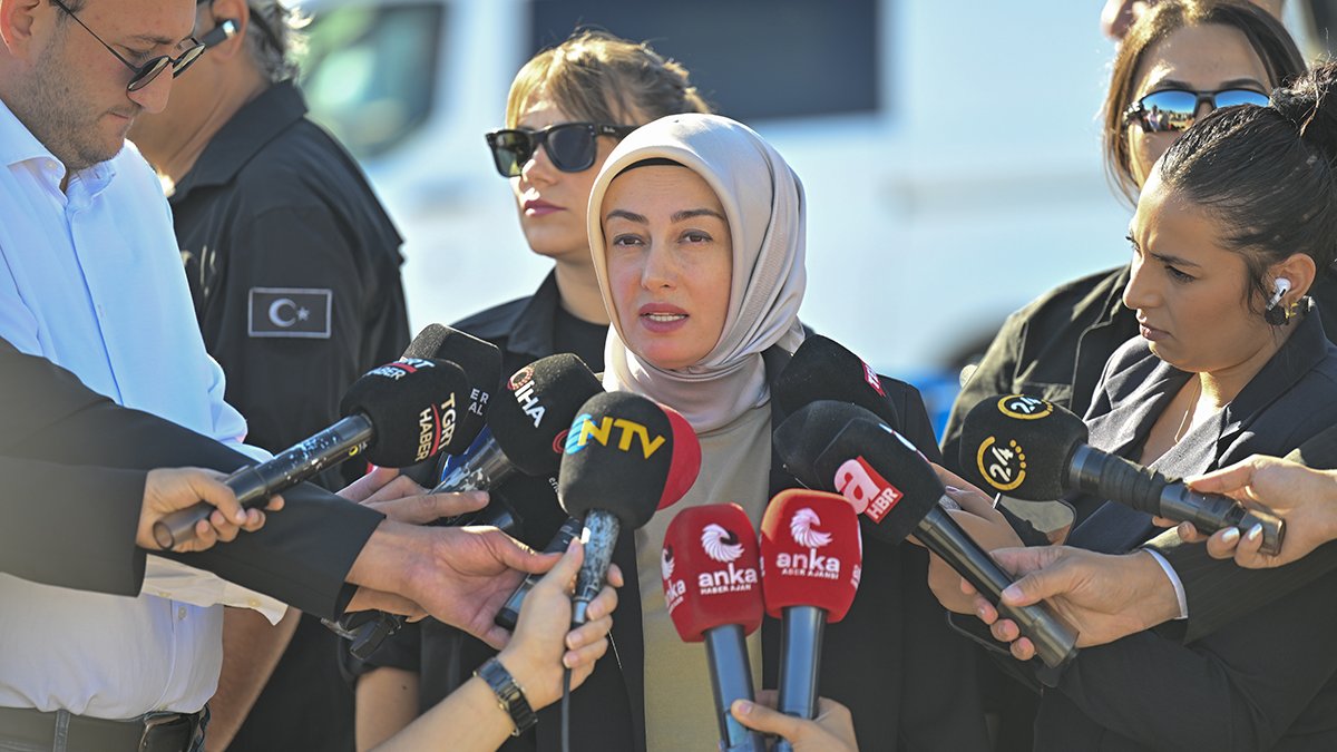 Ayşe Ateş duruşmada yaşananlara dikkat çekti: Bu kumpas tiyatrosunu başlarına yıkacağız