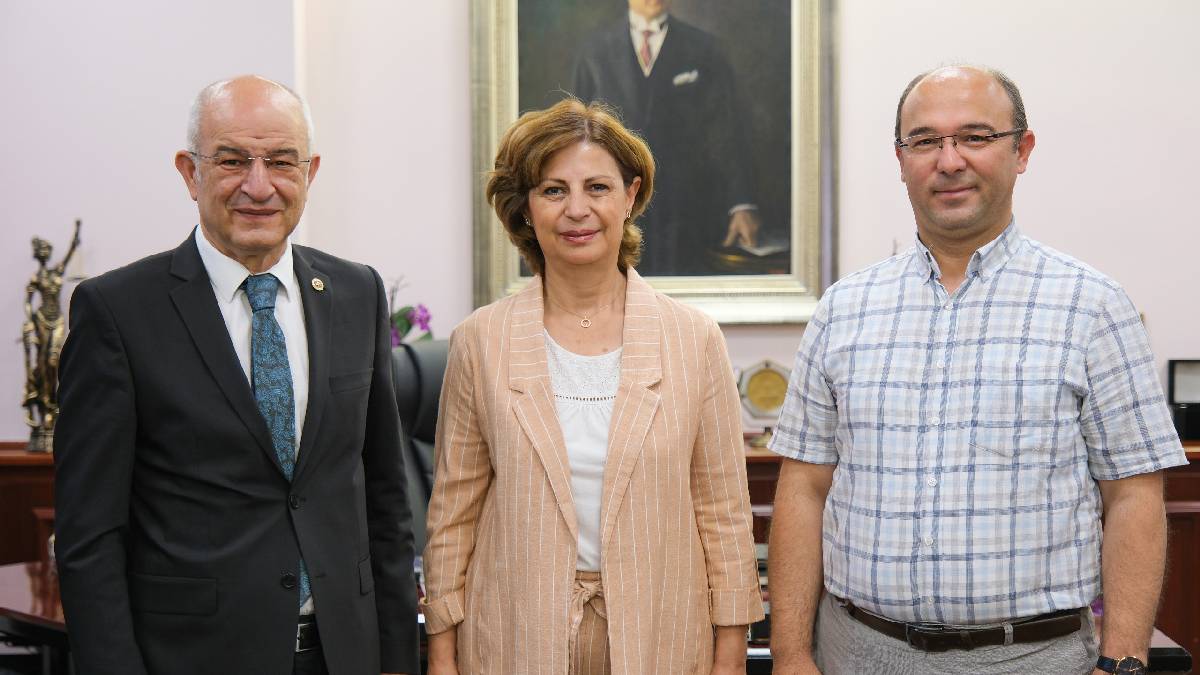 Başkan Ünlüce’ye nezaket ziyareti