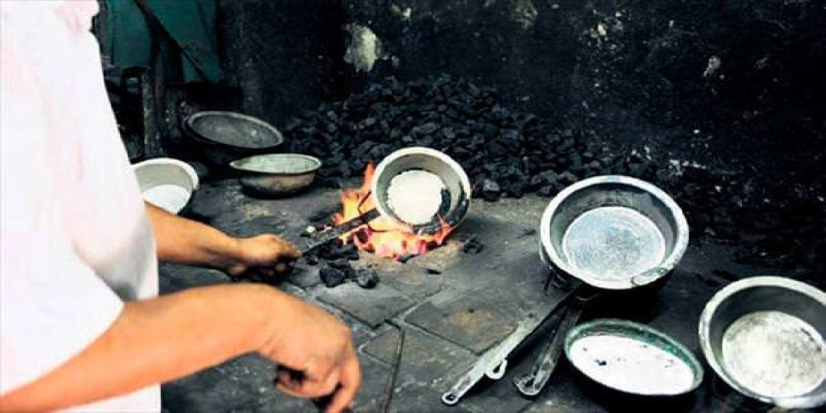 15 yıldır çalışan arıyor! Hatay'ın sıcağında zorlu mesai:Ondan başka kimse bu işi yapmak istemiyor