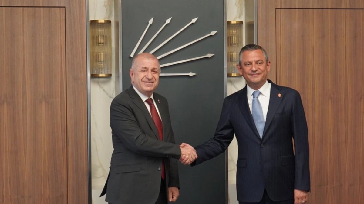 Ümit Özdağ'dan Özgür Özel'e ziyaret