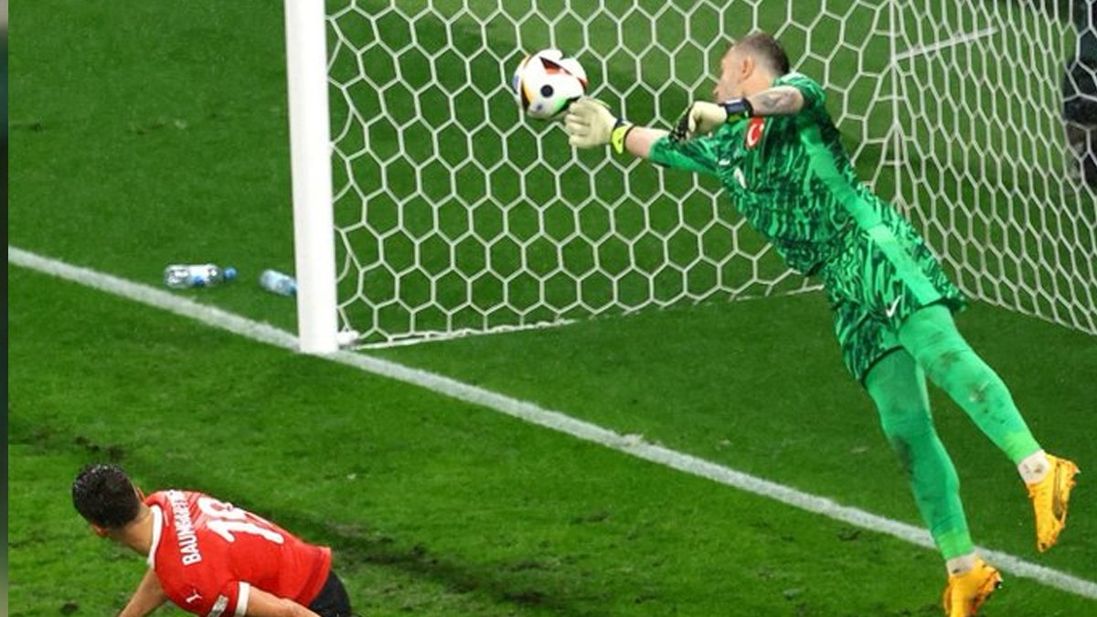 Türkiye'yi çeyrek finale taşıyan Mert Günok bir mucizeye imza attı! Yüzde 6'yı başardı...