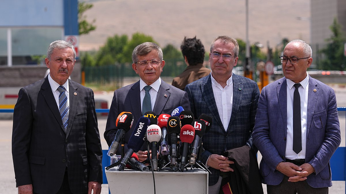 Davutoğlu Sinan Ateş davasını takip etti: Ortada örgütlü bir cinayet var