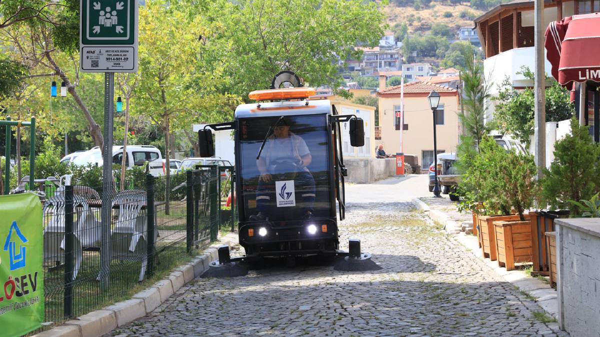 Her mahalleye bir temizlik aracı