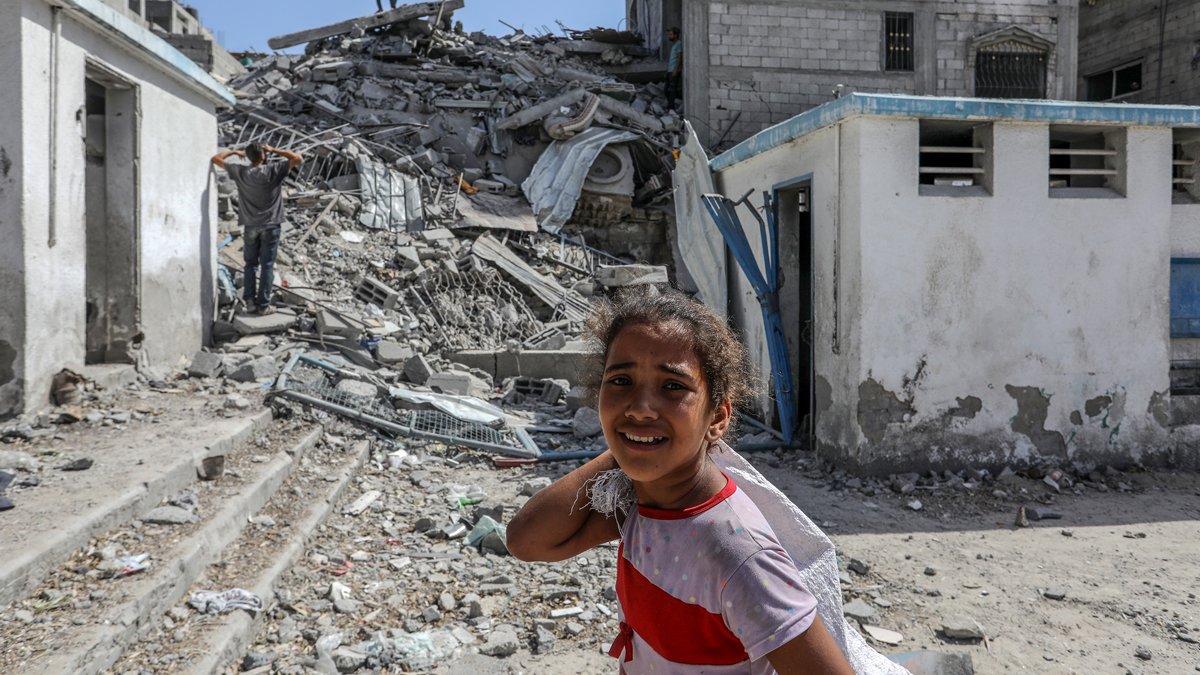 İsrail'den Gazze'ye bombardıman: Çok sayıda ölü ve yaralı var