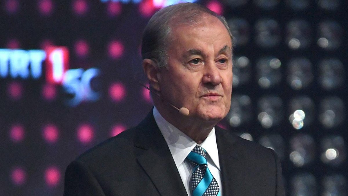 Orhan Ayhan 61 yıllık kariyeriyle Guinness Rekorlar Kitabı’na girdi