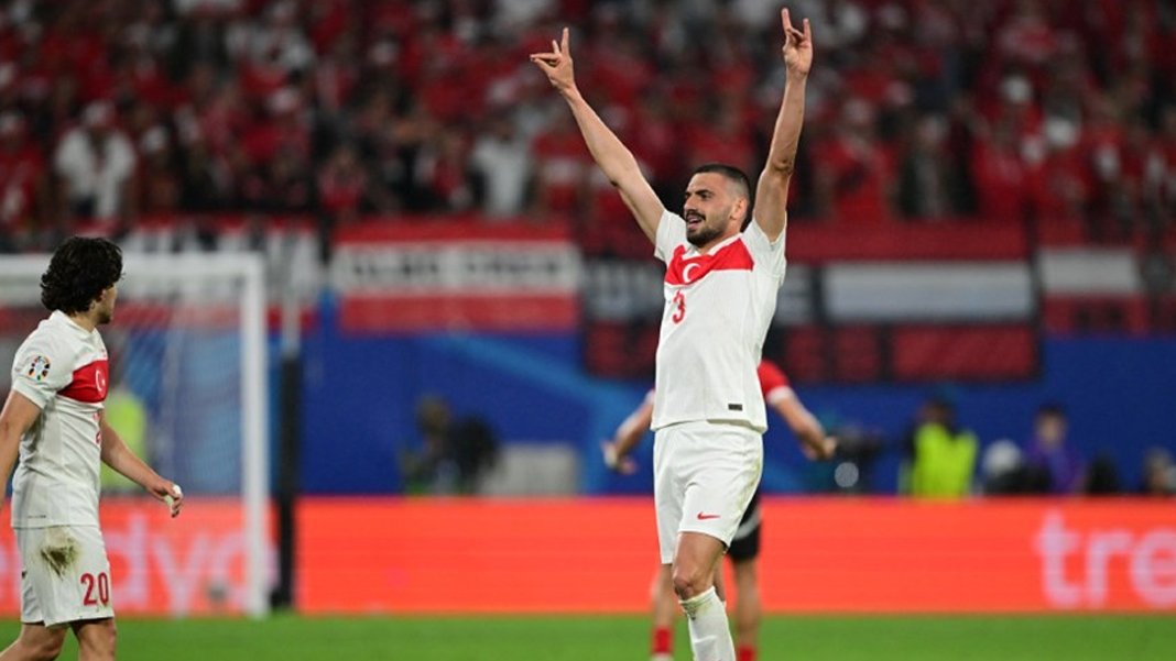 UEFA'nın Merih Demiral kararına Dışişleri'nden tepki: Esefle karşılıyoruz