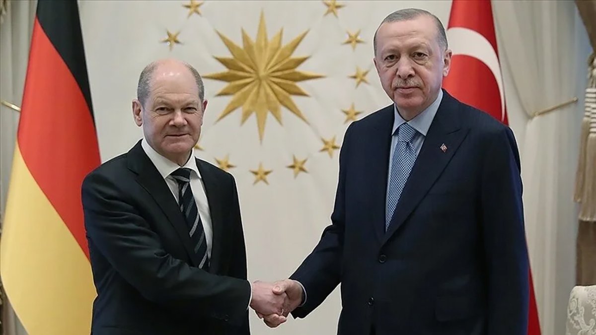 Scholz'den dev maç öncesi Erdoğan açıklaması