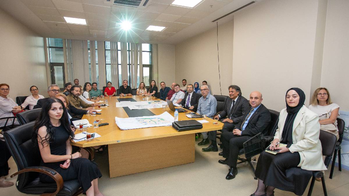 Altıparmak ortak akılla dönüşecek