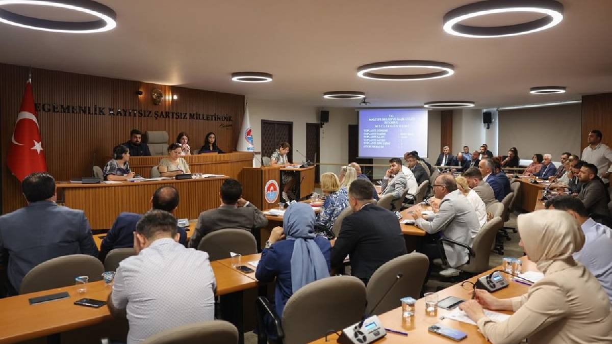 Maltepe Belediye Meclisi tatile girdi