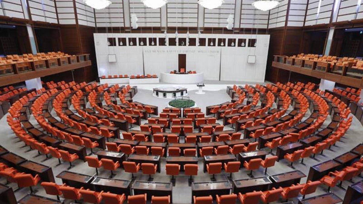 İYİ Parti'den TBMM'ye 'Bozkurt' teklifi: Ulusal sembol olarak tanınsın