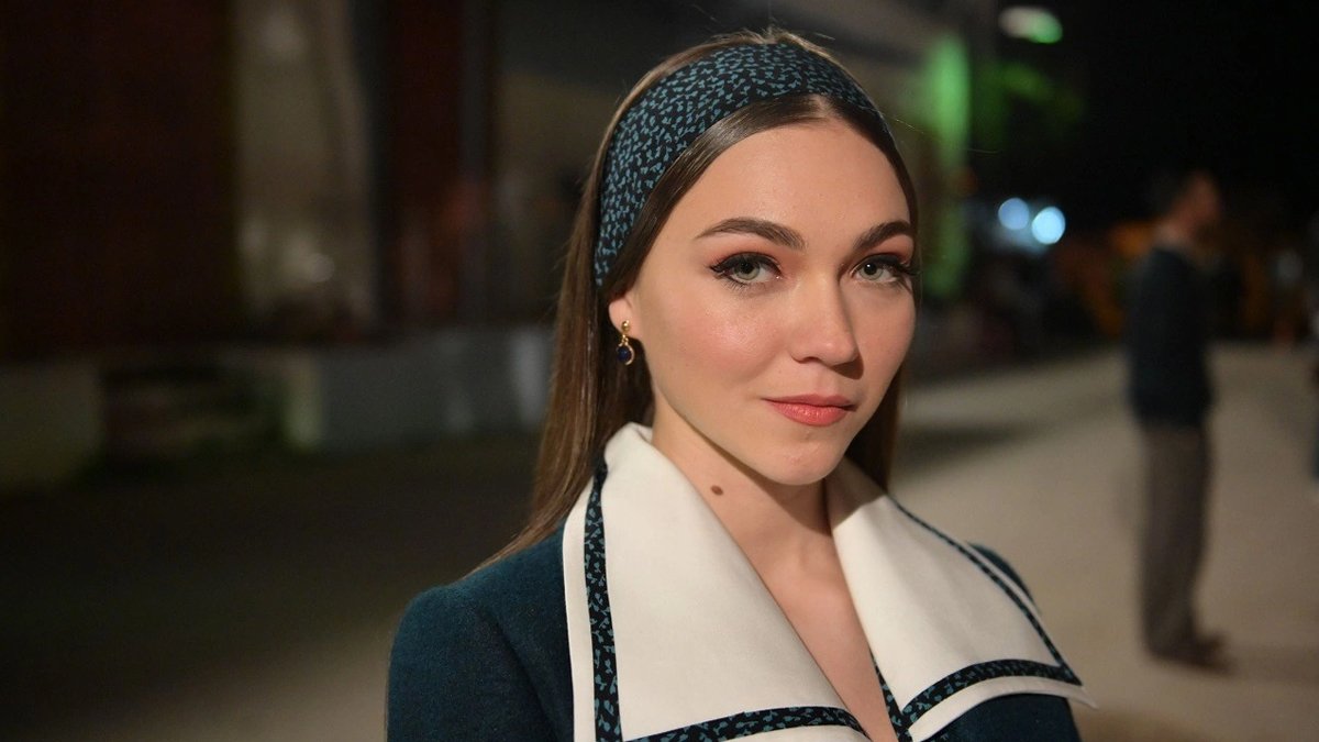 Miray Akay Rus dizisinde başrolde