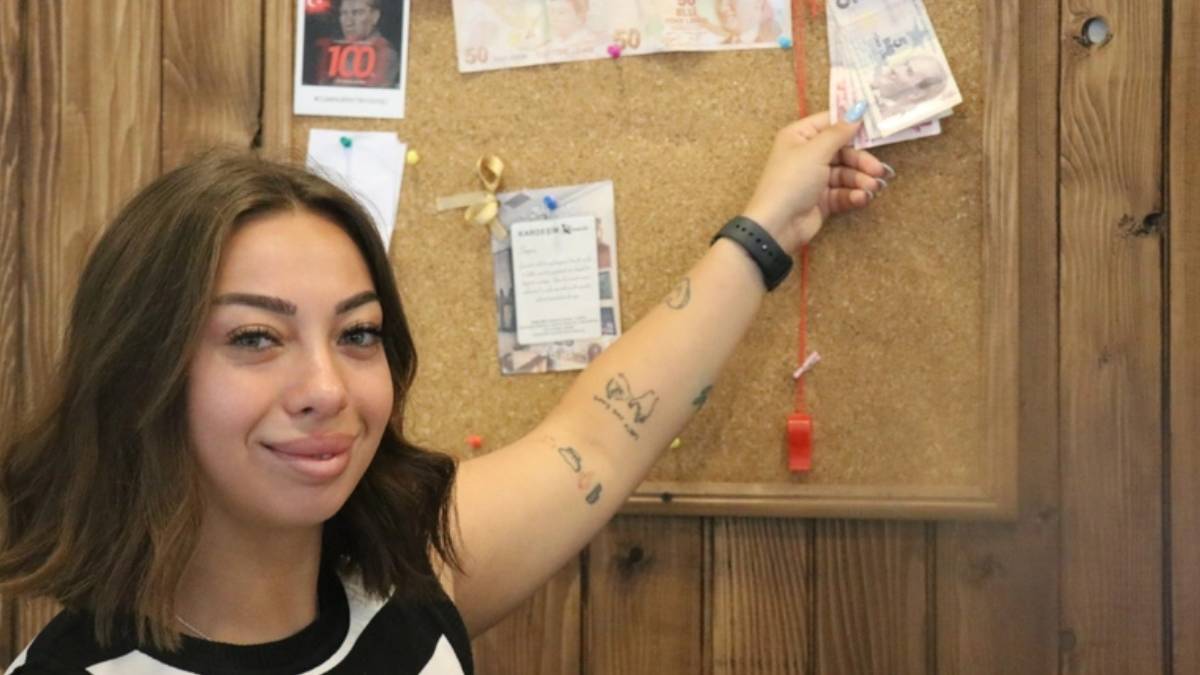 Kovulduğu iş yerini satın aldı