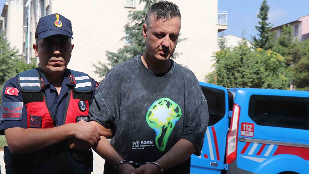 25 ilde aranan 'binbir surat' yakayı ele verdi: Hak ettikleri için dolandırıyorum