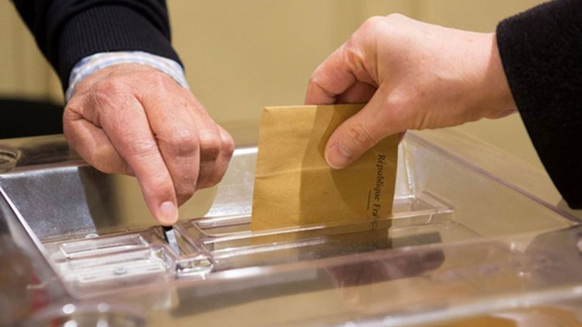 Fransa yarın 2. kez sandık başına gidiyor