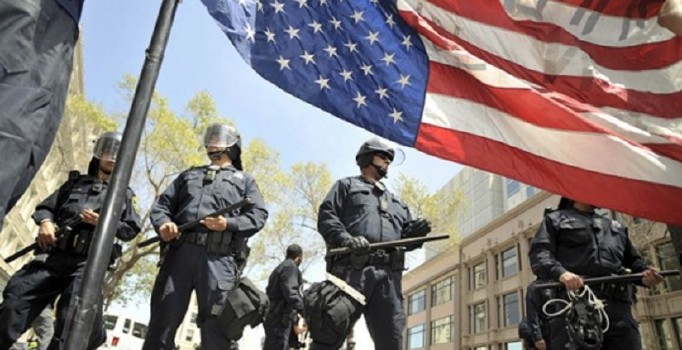 ABD'de Müslüman kadın, altı polise dava açtı