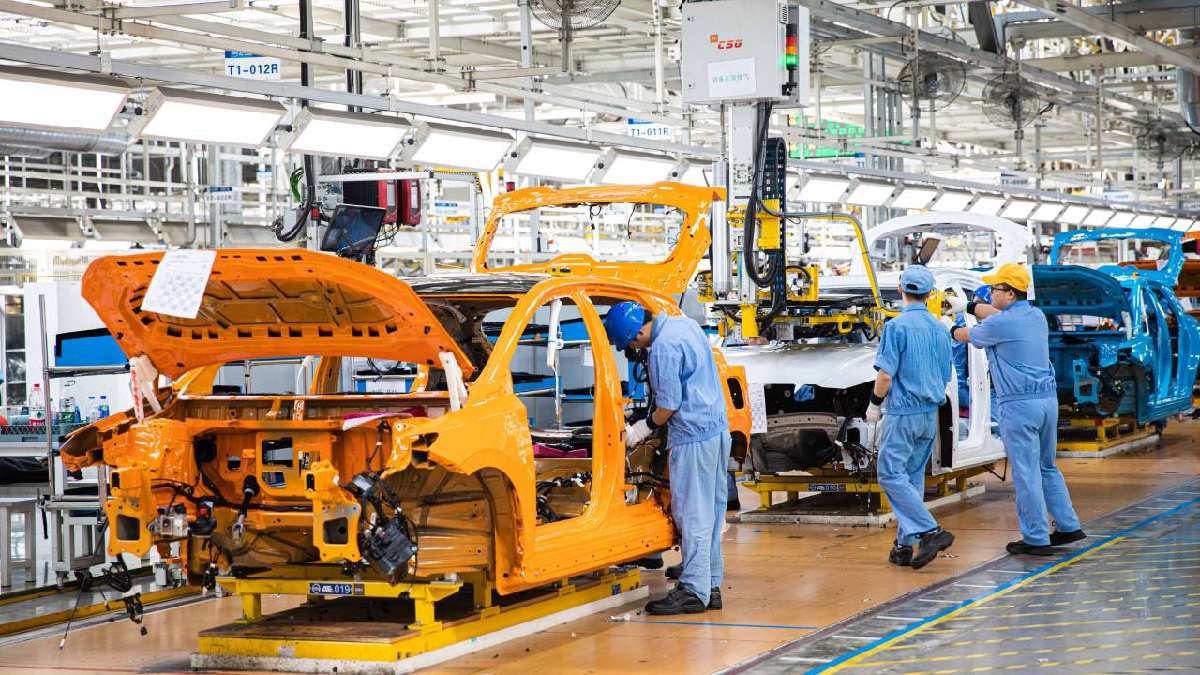 Bir Çinli üretici daha Türkiye'de! Otomotiv sektöründe büyük sürpriz: Binlerce kişiye iş kapısı olabilir