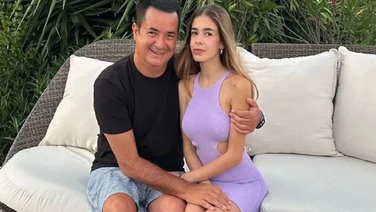 Acun Ilıcalı'nın kızı kocaman oldu! Babasıyla benzerliğiyle konuşuluyordu: Yasemin'in son hali şok etti