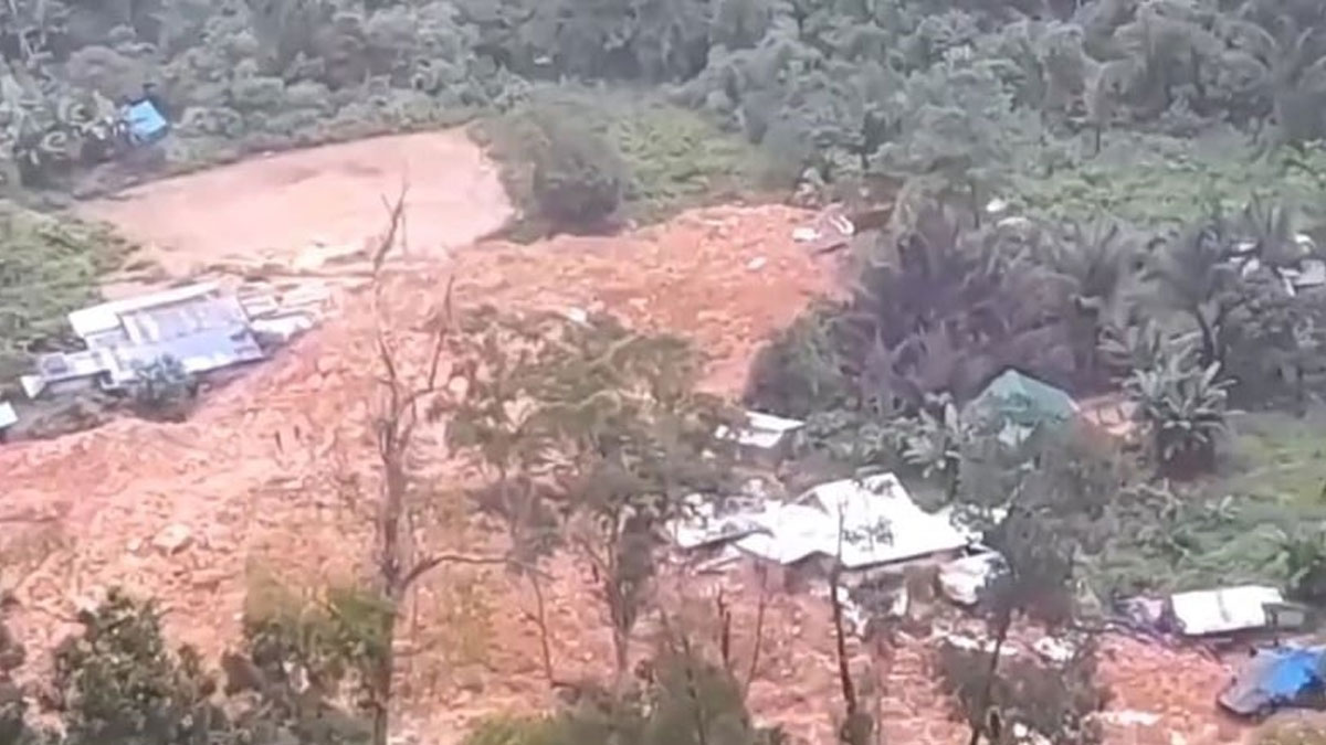 Endonezya'da heyelan: 11 kişi öldü