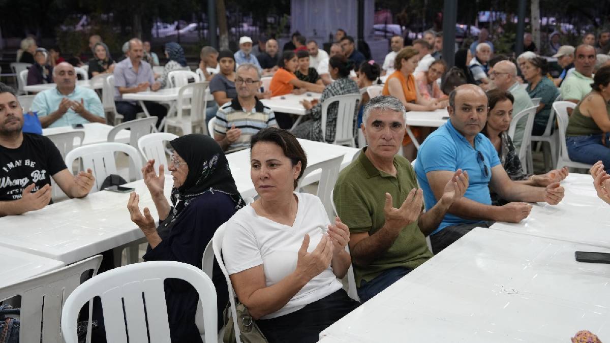 Muharrem Ayı’nın ilk orucu dualar eşliğinde açıldı