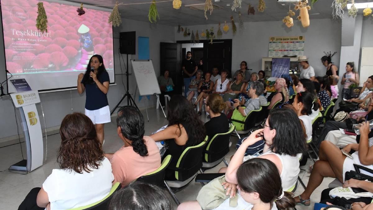 Tarih Boyu Tütsü İle Tedavi Yöntemleri, BAÇEM’de konuşuldu