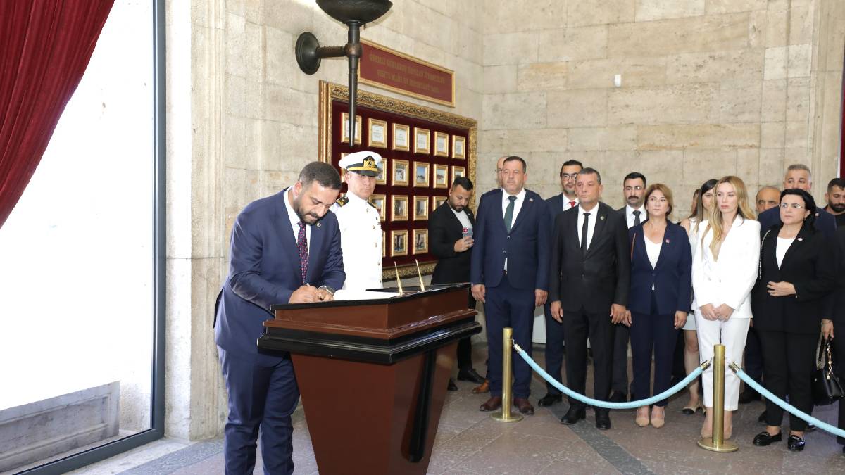 Başkan Erman Uzun’dan Anıtkabir'e ziyaret