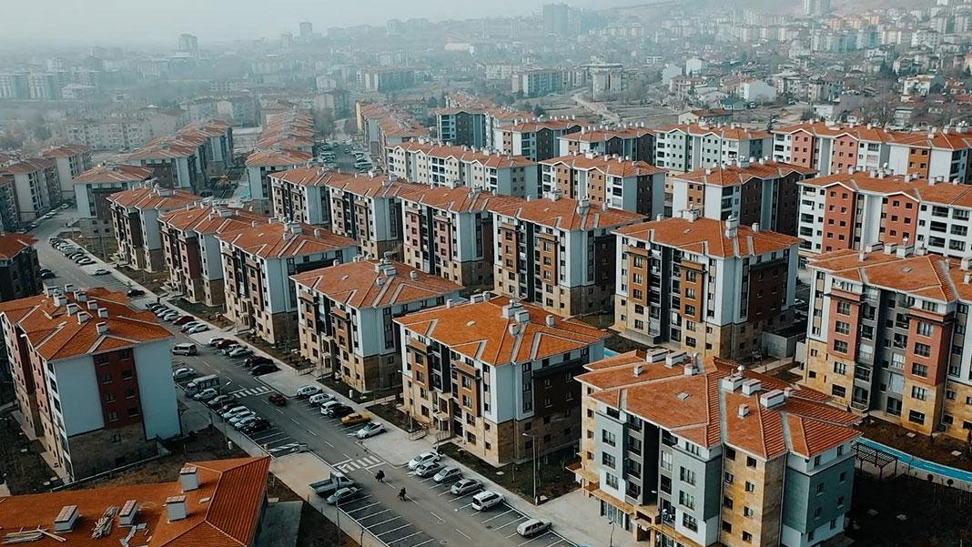 Kira kabusu geri döndü: İki kişi çalışmayana ev yok