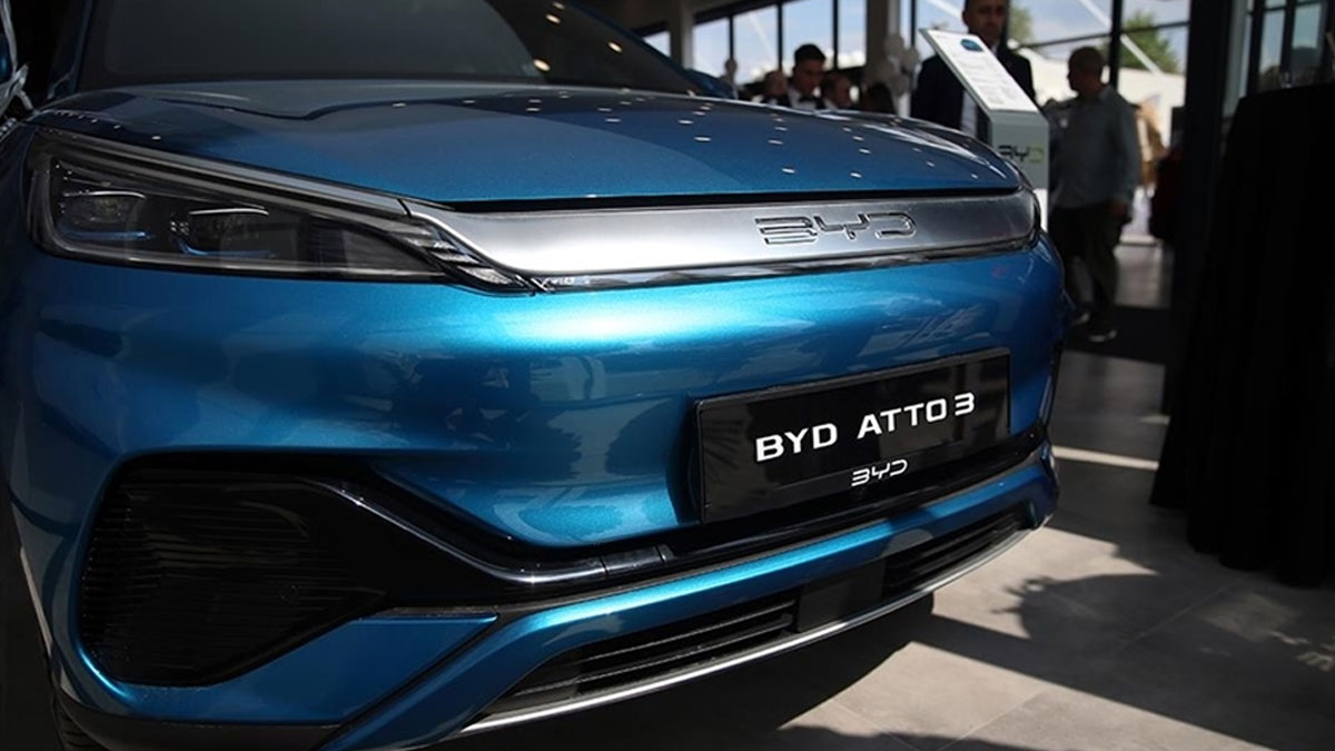 Otomotiv dünyası BYD'nin Türkiye yatırımının etkilerini konuşuyor: TOGG'a rakip mi ortak mı?