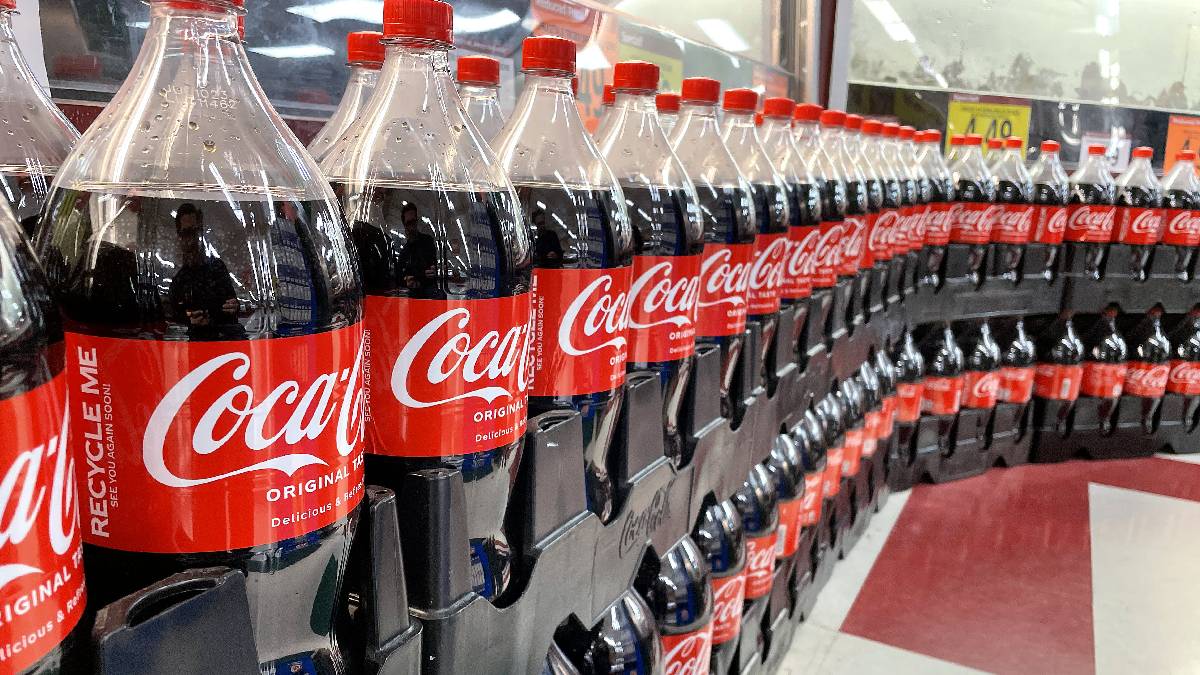 Coca-Cola'larda tespit edildi! Hepsi acil olarak toplatılıyor: Bir yudumu bile tehlike saçıyor