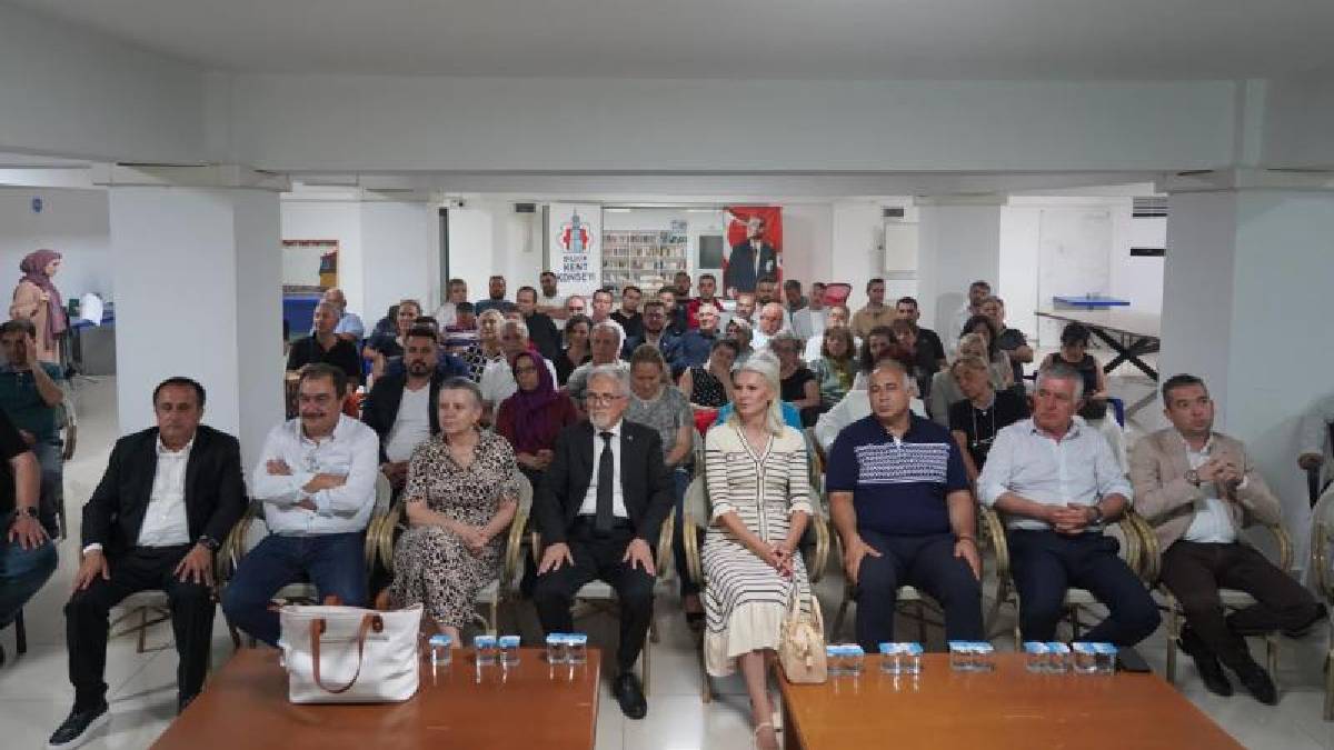 Kent Konseyi Başkanlığına Hakkı Aynur seçildi