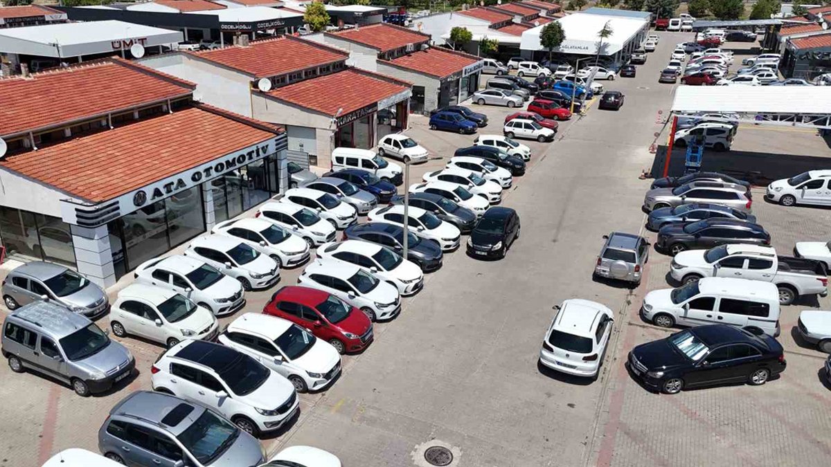İkinci el otomobilde rüzgar tersine döndü: Fiyatların artması bekleniyor