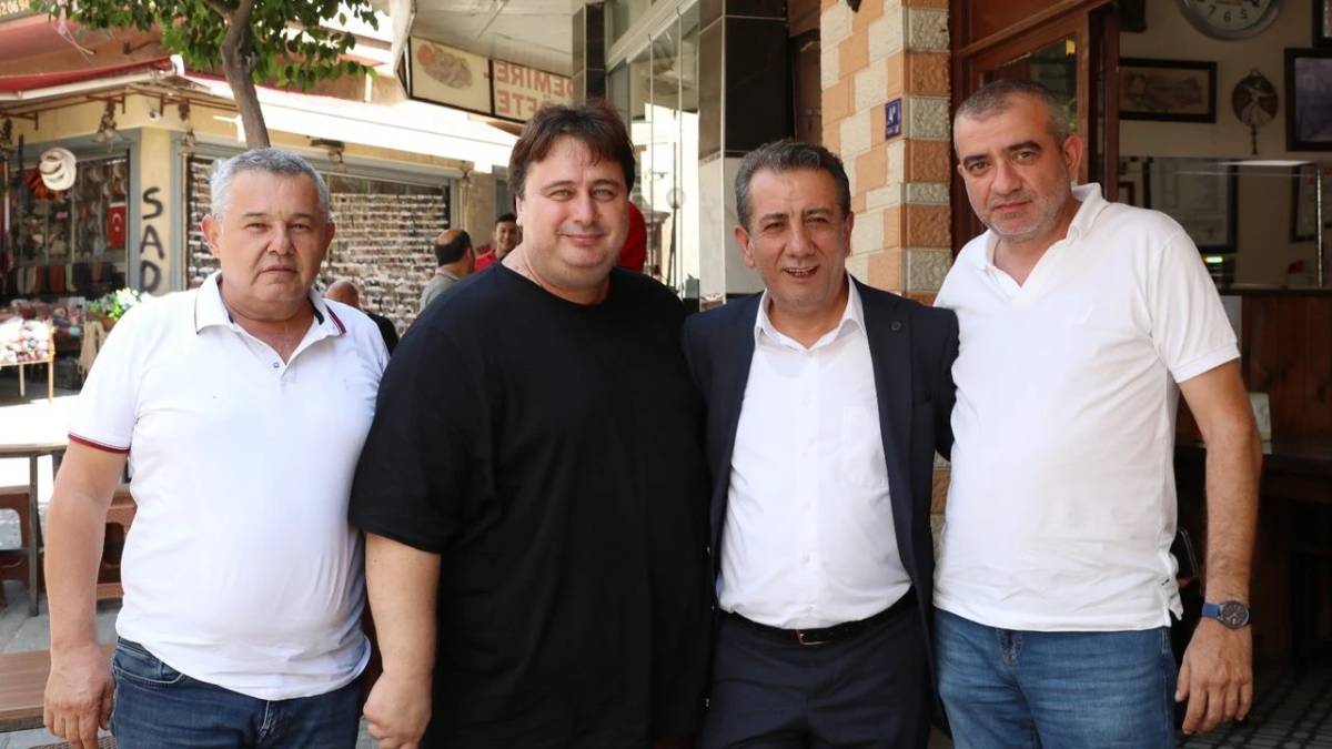 Başkan Yetişkin mahalle ziyaretlerinde hız kesmiyor