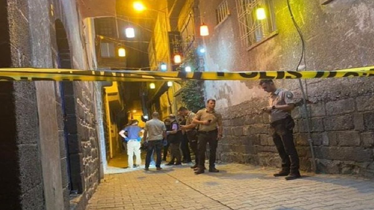 Diyarbakır'da mekanlara silahlı saldırı: Aralarında Türkan Elçi'ye ait mekan da var